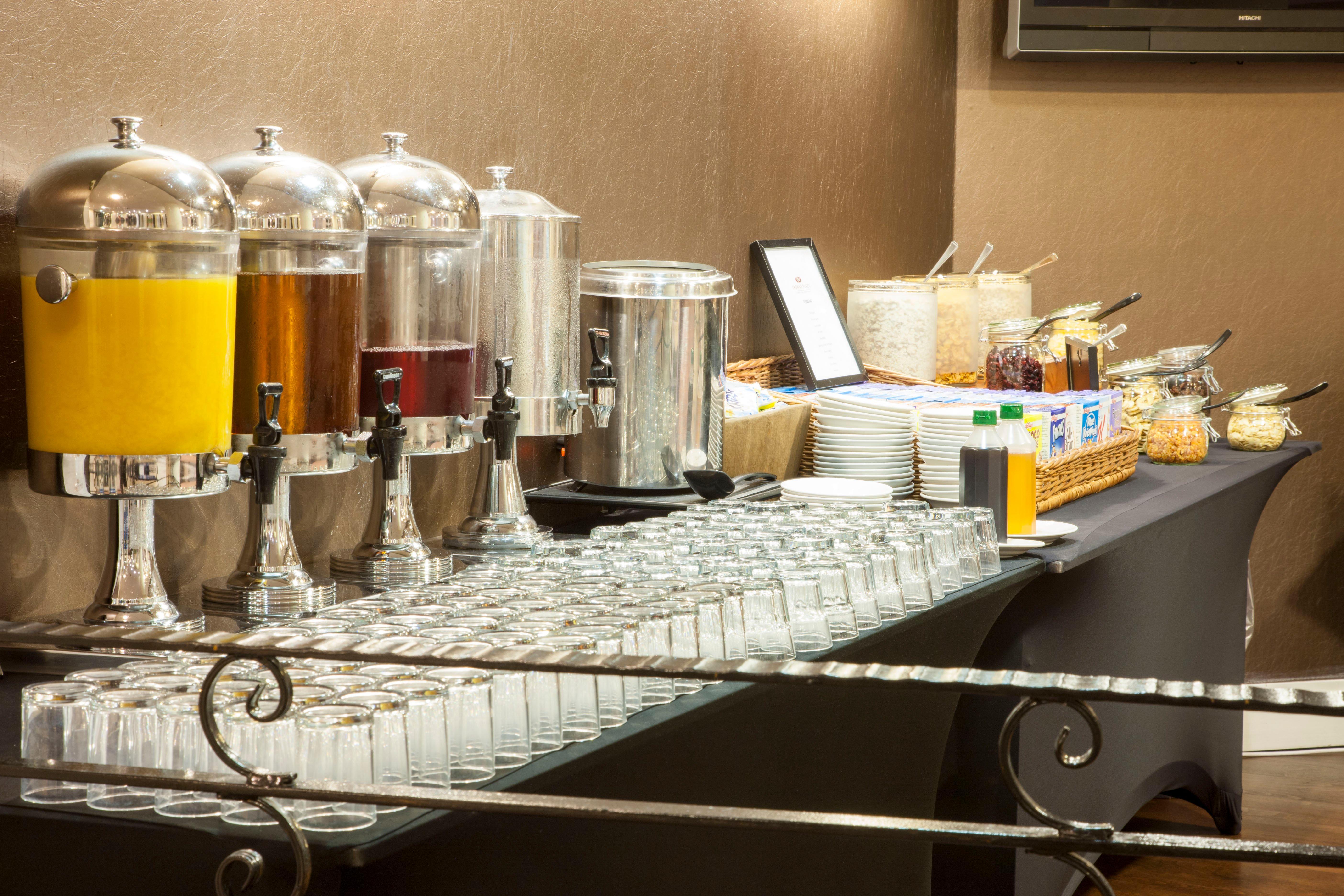 Crowne Plaza Liverpool - John Lennon Airport By Ihg Экстерьер фото