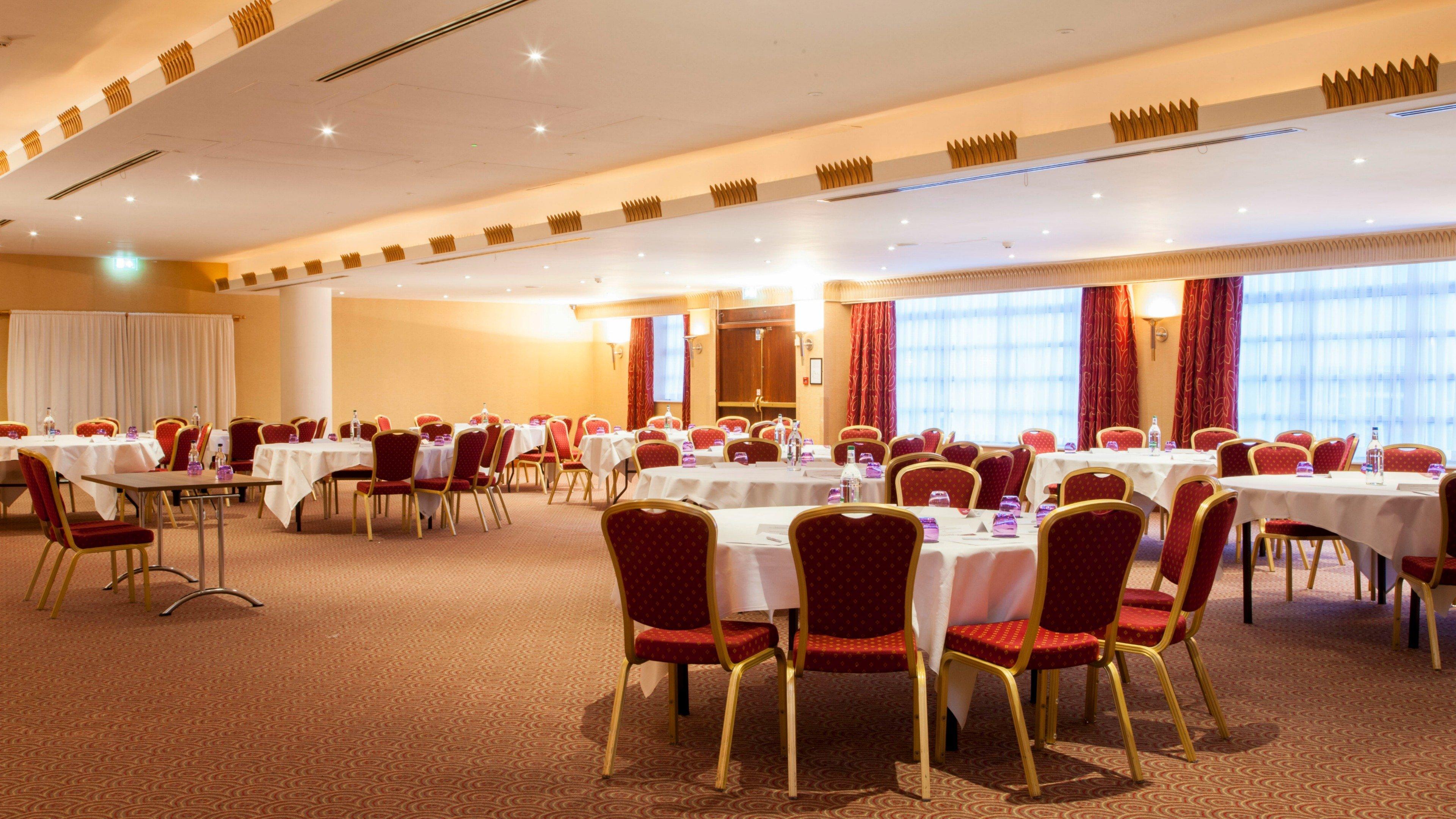 Crowne Plaza Liverpool - John Lennon Airport By Ihg Экстерьер фото