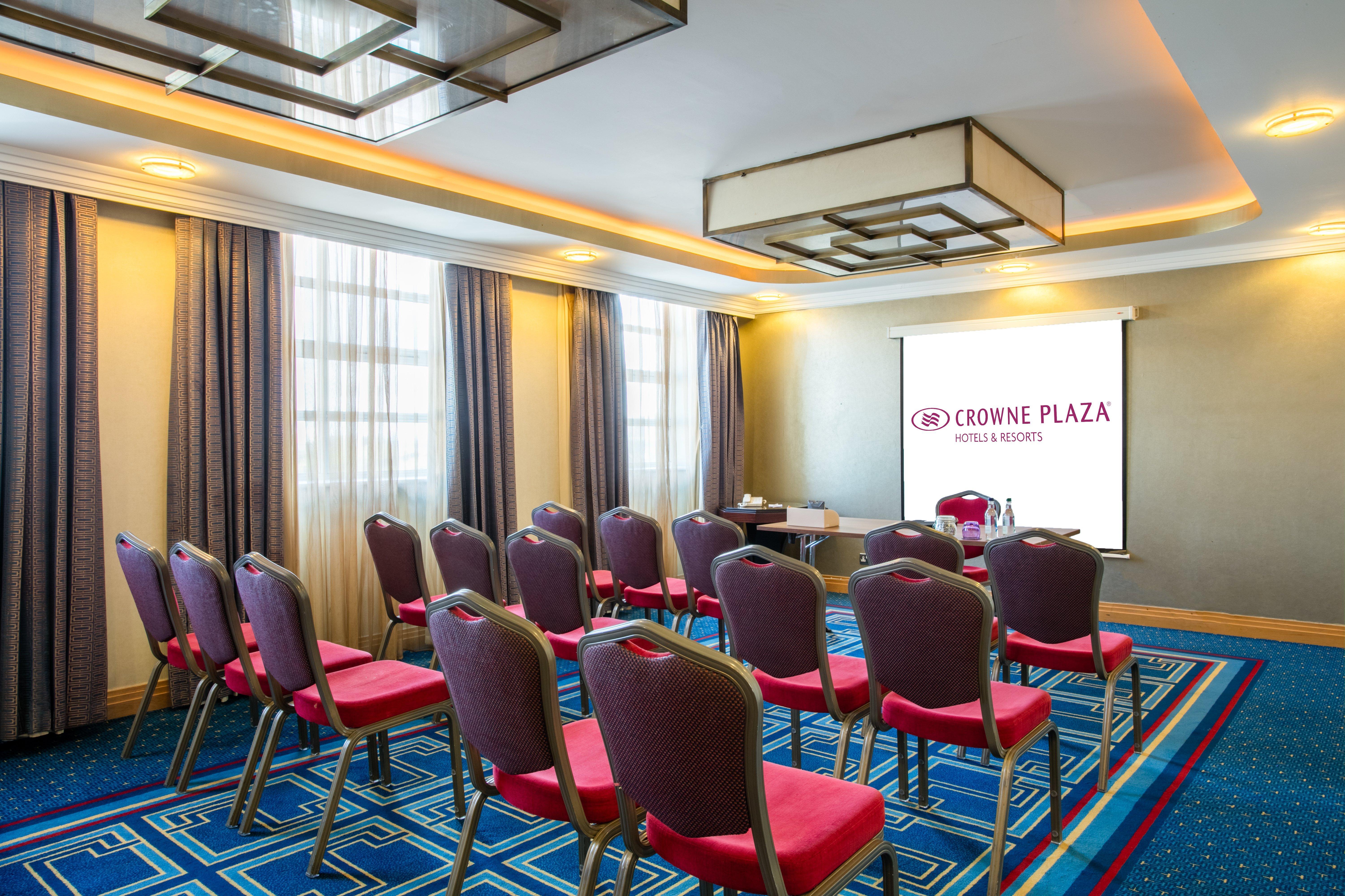 Crowne Plaza Liverpool - John Lennon Airport By Ihg Экстерьер фото