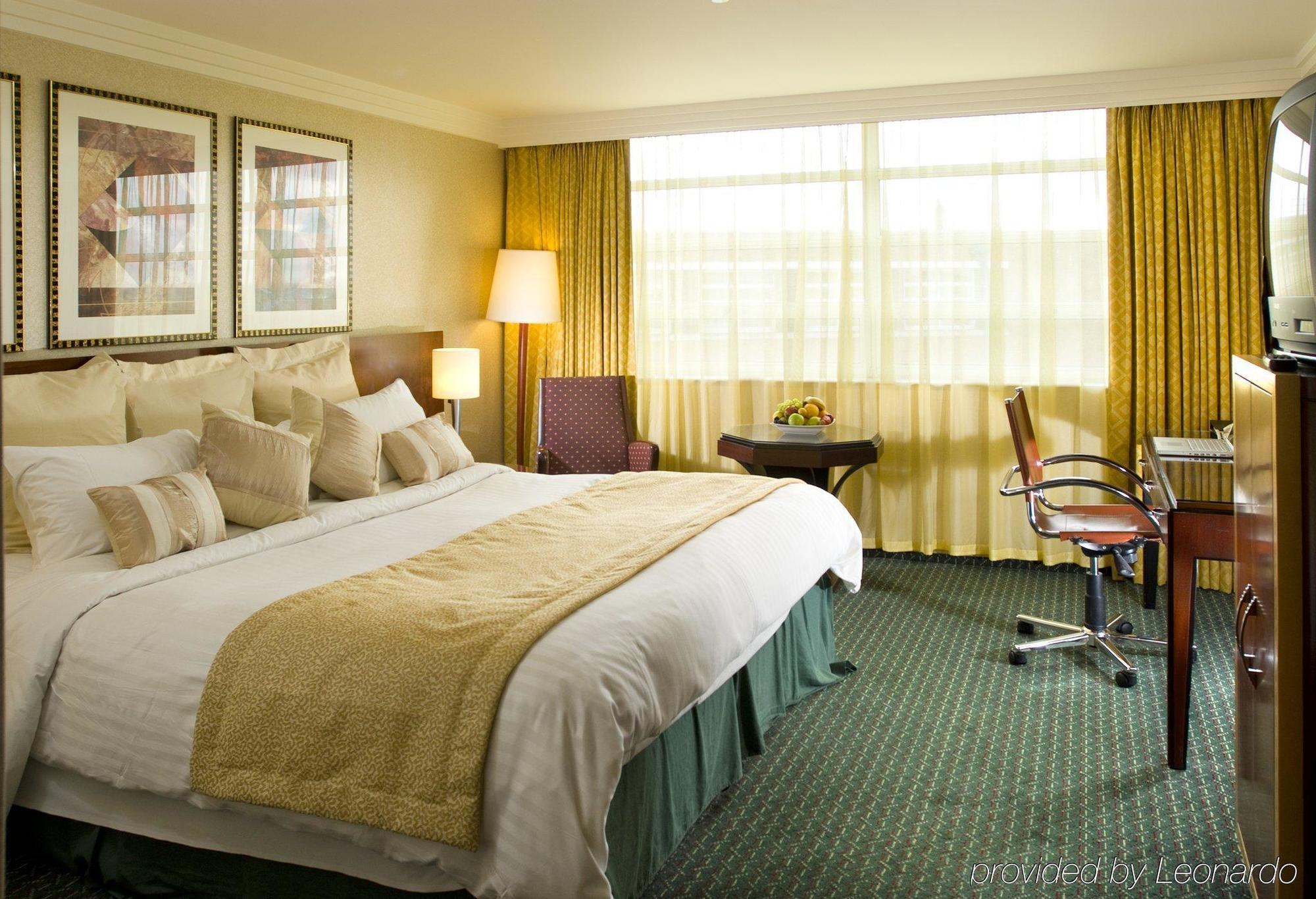 Crowne Plaza Liverpool - John Lennon Airport By Ihg Номер фото
